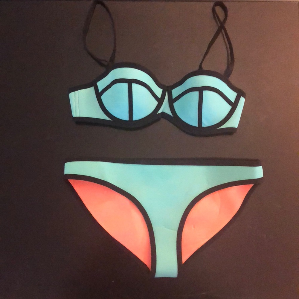 Triangl Bikini